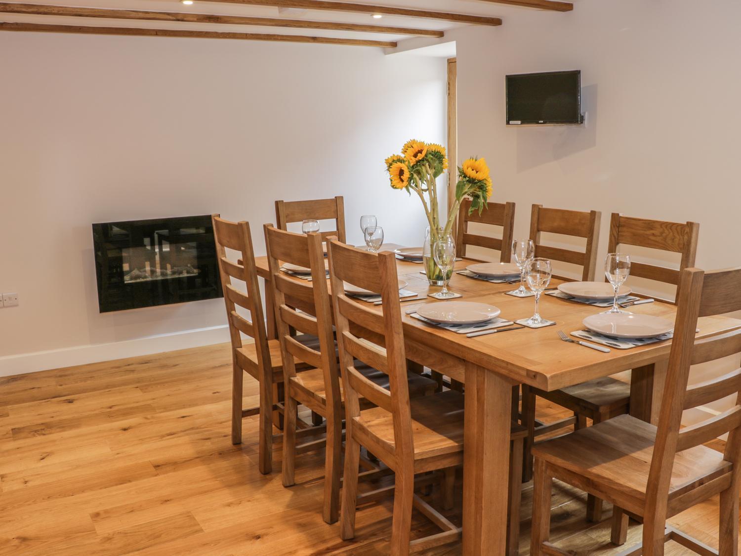 The Cow Byre, Heath Farm Villa Clee Saint Margaret Buitenkant foto